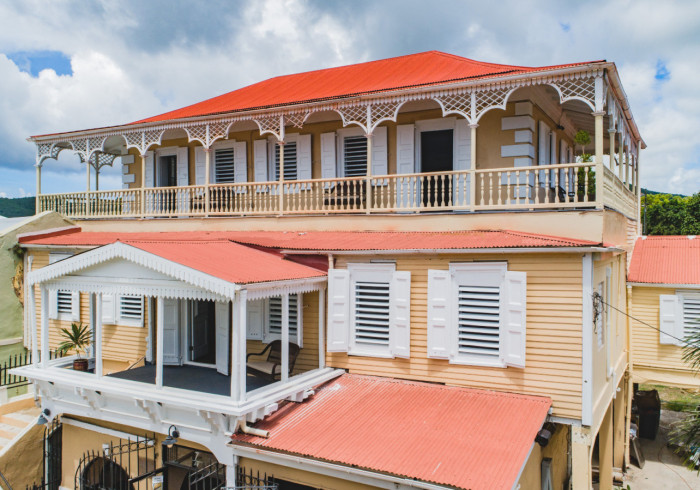 Book Now Victoria House