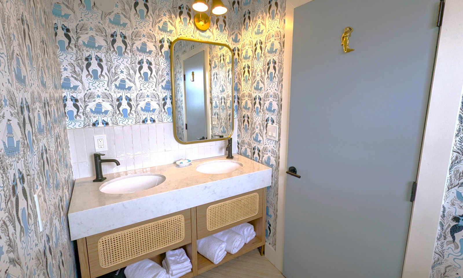 Seaway Inn — gallery preview 3