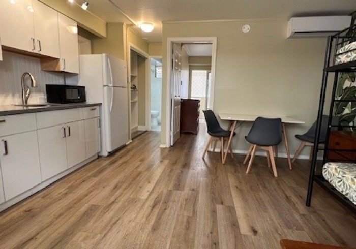 Semi-Private Room With Kitchen — photo 3
