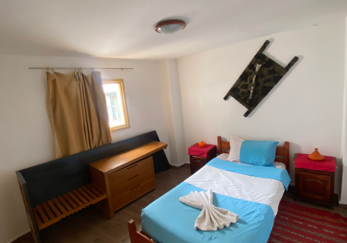 Single Room (Shared Bathroom)