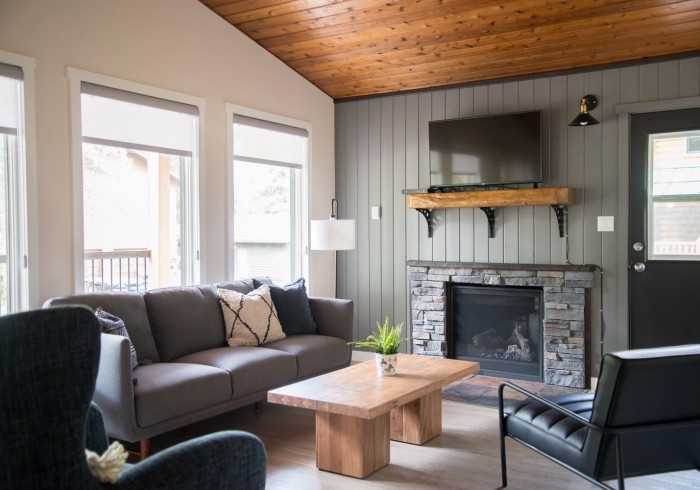 Chalet 118 living room