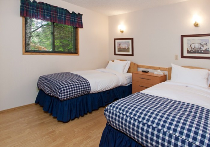 Chalet 126 twin room