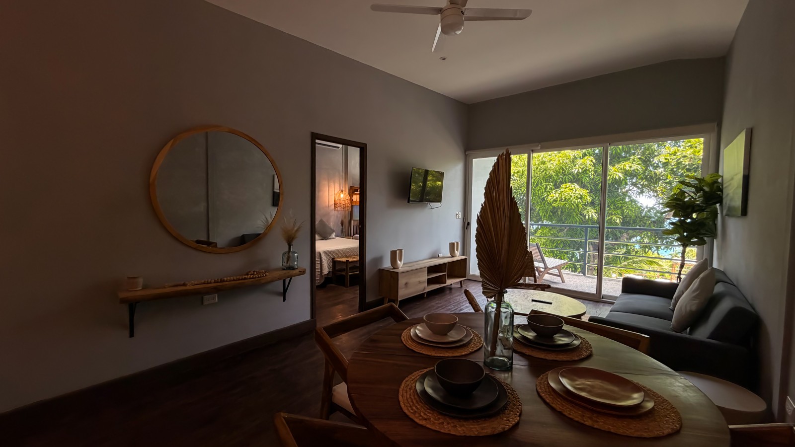Studio Apartment — Pool View 11