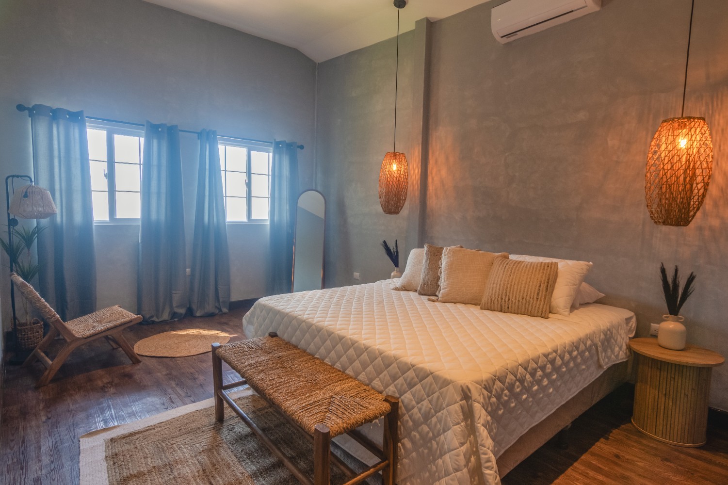 Deluxe Studio Apartment — Sea View 10
